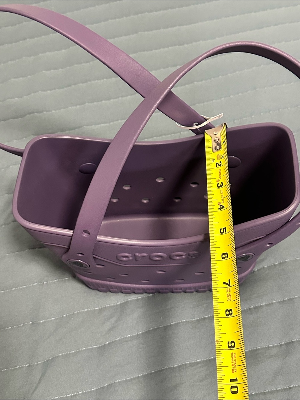 CROCS Classic Small Tote - Picture 4 of 12